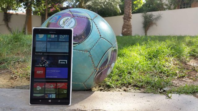 Lumia 1520 and football