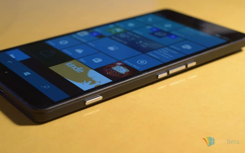 Lumia-950-XL-side-buttons