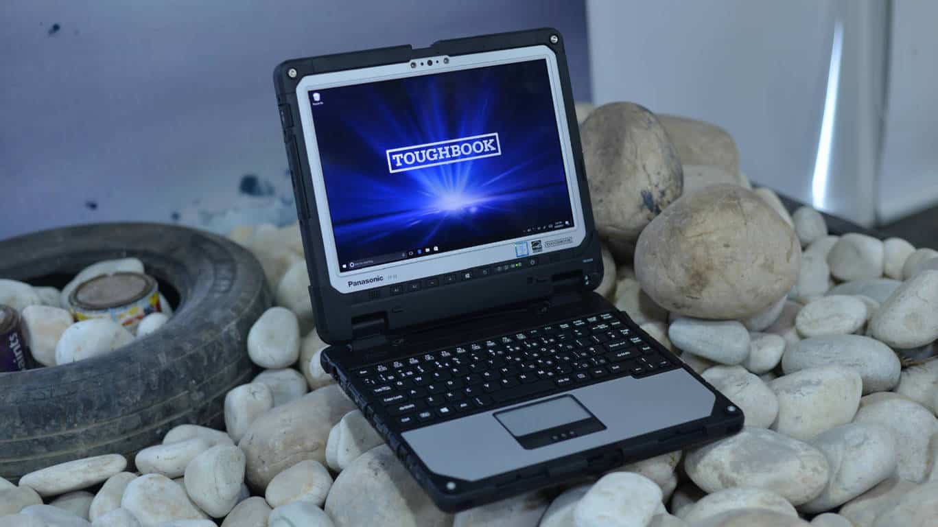 Panasonic launches the rugged Windows 10 2-in-1, Toughbook CF-33, in India - OnMSFT.com