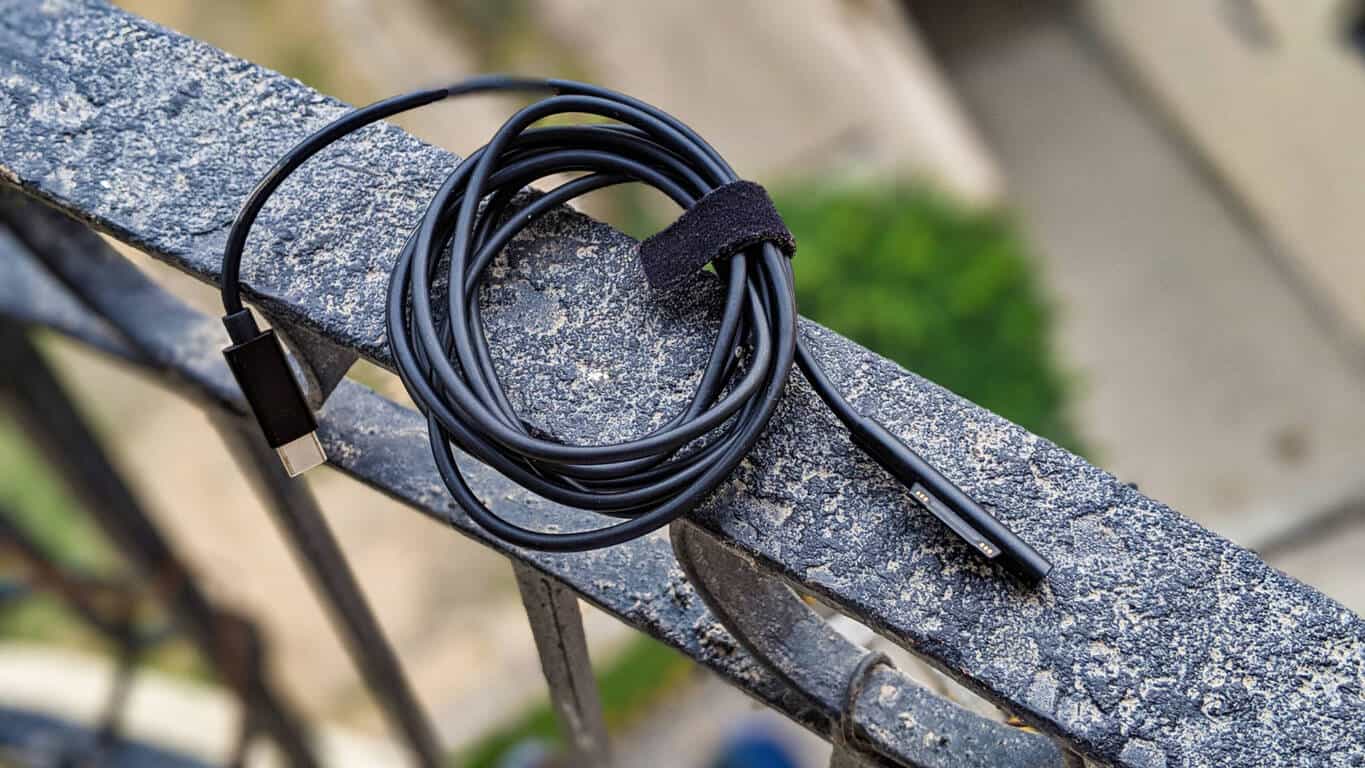 J-Go Tech Surface Connect cable