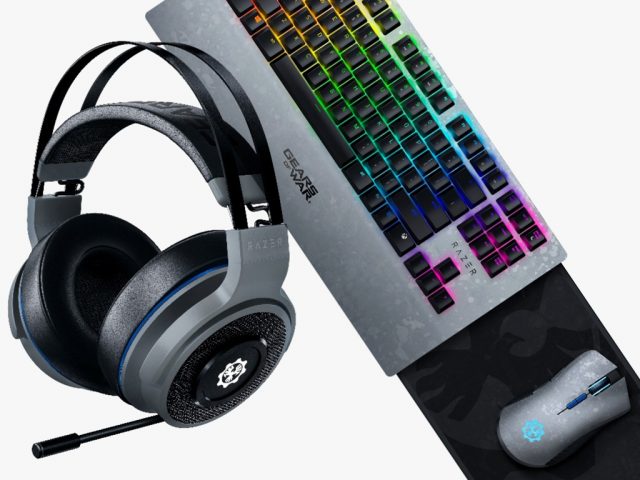 Gears 5 Razer headset and keyboard.