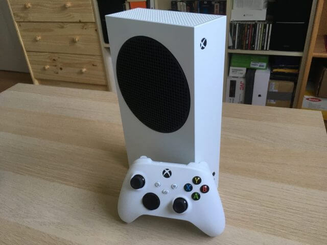 Xbox Series S In Vertical Position