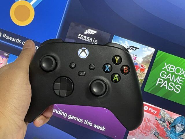 Xbox Series X Controller With Microsoft Rewards