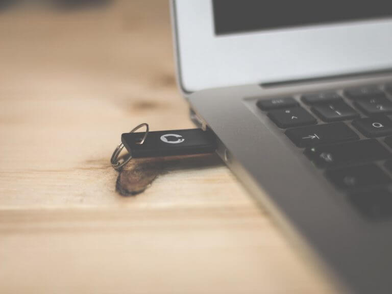Windows 10 USB on Linux