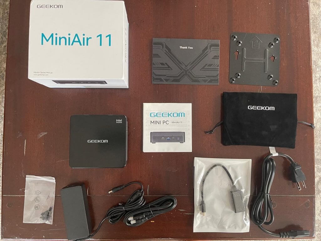 It's here, GEEKOM MiniAir 11: Your Everyday Mini PC.