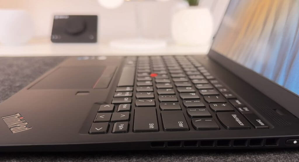 ThinkPad X1 Nano Gen 2 - Vents