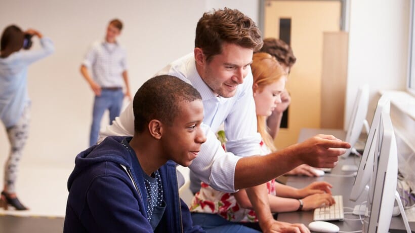 Microsoft Co-Founder Bill Gates Opines On The Reorienting Nature Of Artificial Intelligence - 8 Ways Technology Improves Education 8-ways-technology-improves-education