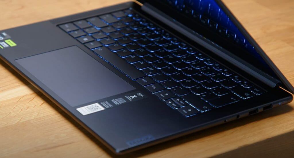 Lenovo Slim Pro right side Lenovo Slim Pro Right Side