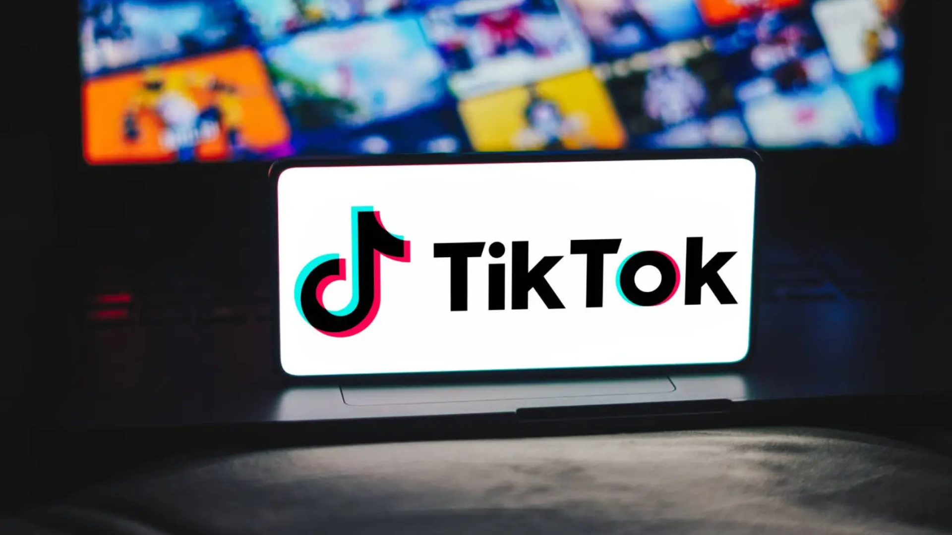 Trump Administration Reportedly Taking $10 Billion Fee From TikTok Agreement